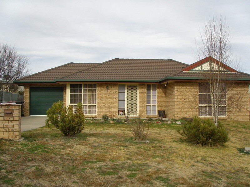 60 Ashtree Drive, Armidale NSW 2350