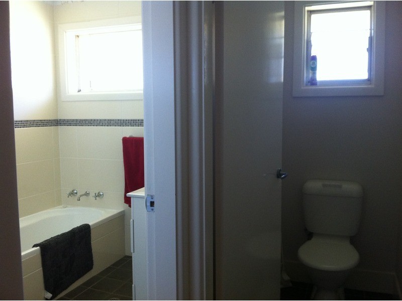 16 Campion  Parade, Armidale NSW 2350