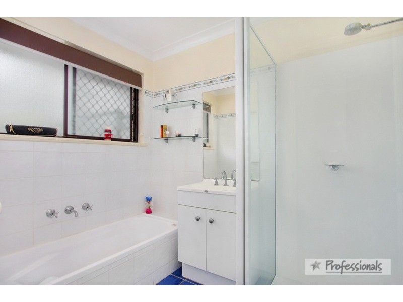 35 Glass  Street, Armidale NSW 2350