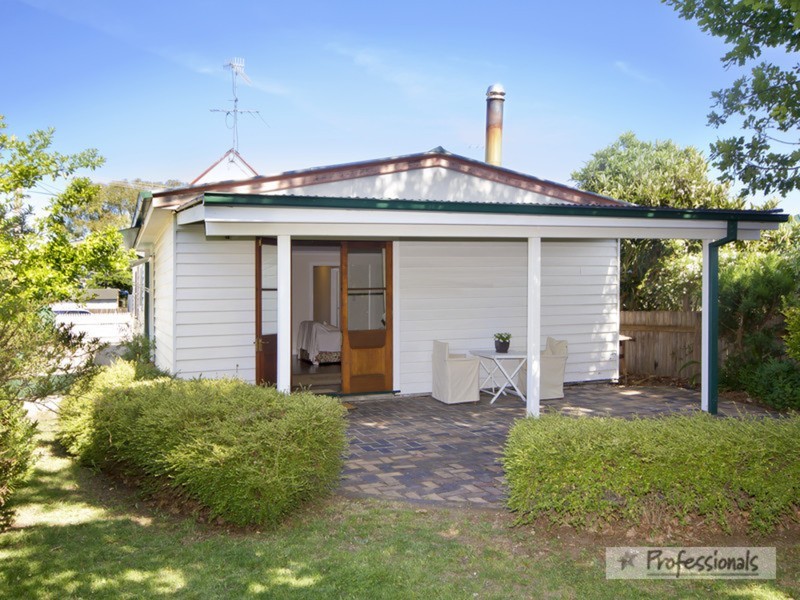 145 Taylor  Street, Armidale NSW 2350