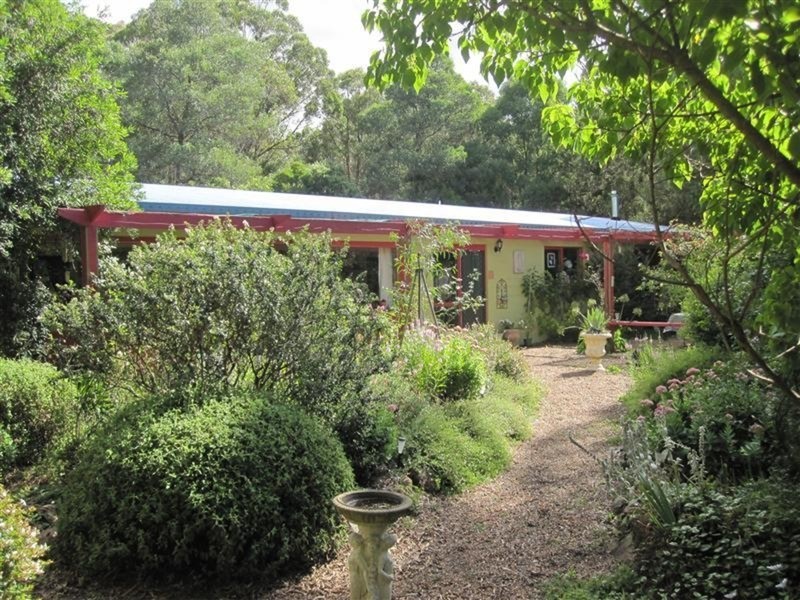 70 Kendall Road, Armidale NSW 2350
