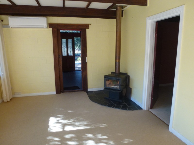 70 Kendall Road, Armidale NSW 2350