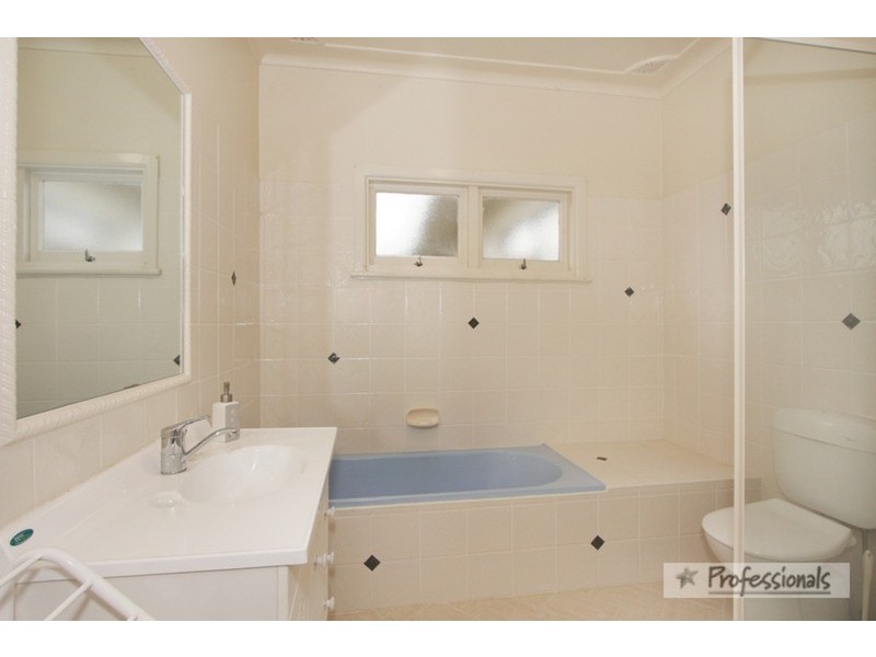 79 Erskine Street, Armidale NSW 2350