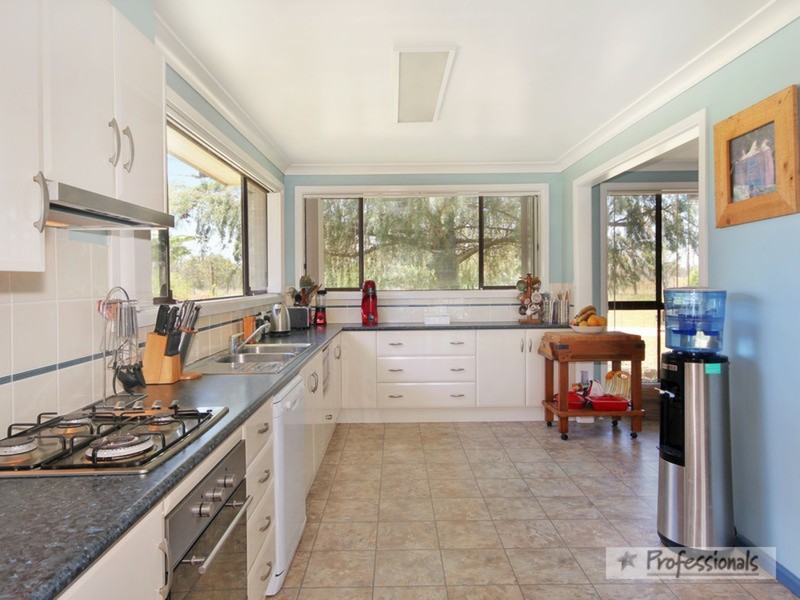 57 Blanch Road, Armidale NSW 2350