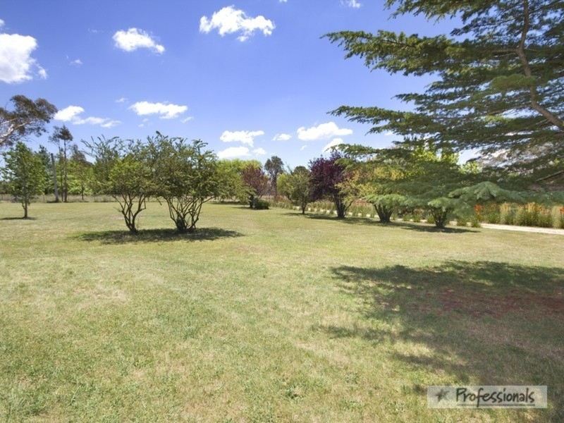 57 Blanch Road, Armidale NSW 2350