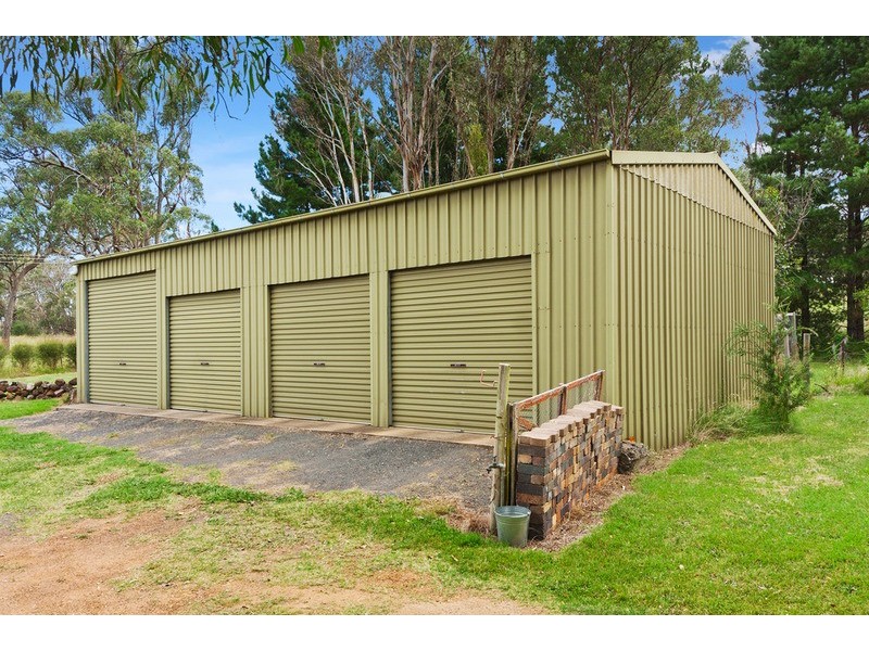 233 Castledoyle Road, Armidale NSW 2350