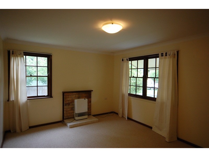 2 Purkiss Street, Armidale NSW 2350