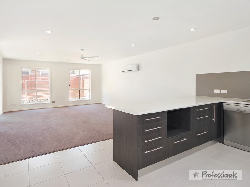 1/8 Power Place, Armidale NSW 2350