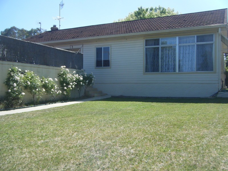 8 Rockvale Road, Armidale NSW 2350