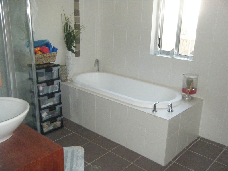 8 Rockvale Road, Armidale NSW 2350