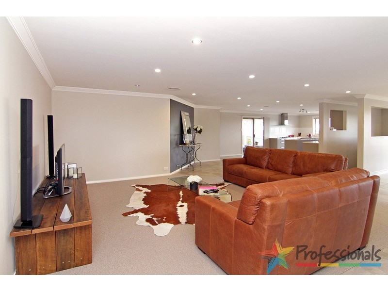 12 Hinton Terrace, Armidale NSW 2350