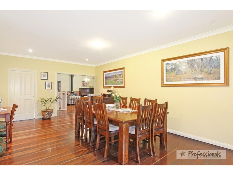 36 Ursula  Road, Armidale NSW 2350