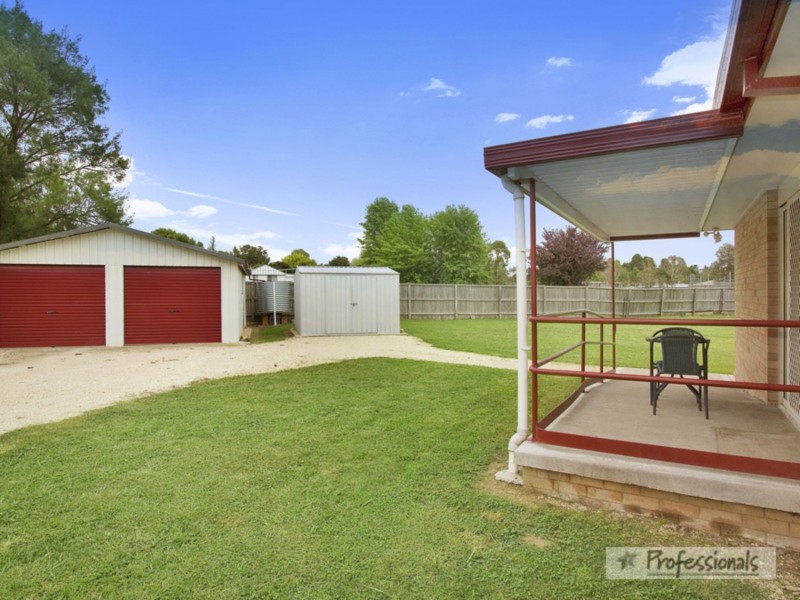 14 Fayle Avenue, Armidale NSW 2350