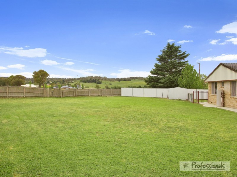 14 Fayle Avenue, Armidale NSW 2350