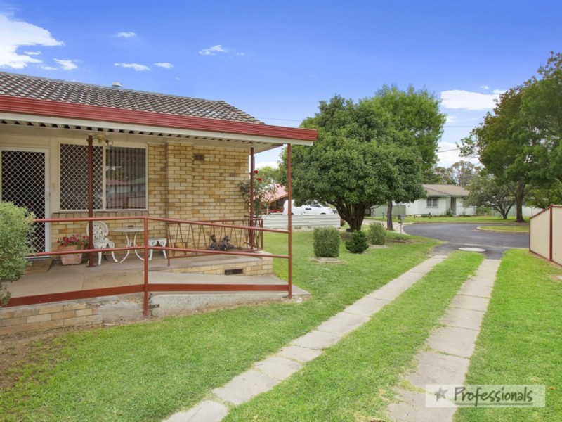 14 Fayle Avenue, Armidale NSW 2350