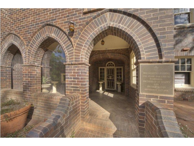 2/2 Uralla Road, Armidale NSW 2350