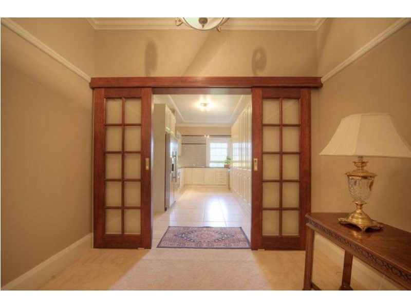 2/2 Uralla Road, Armidale NSW 2350