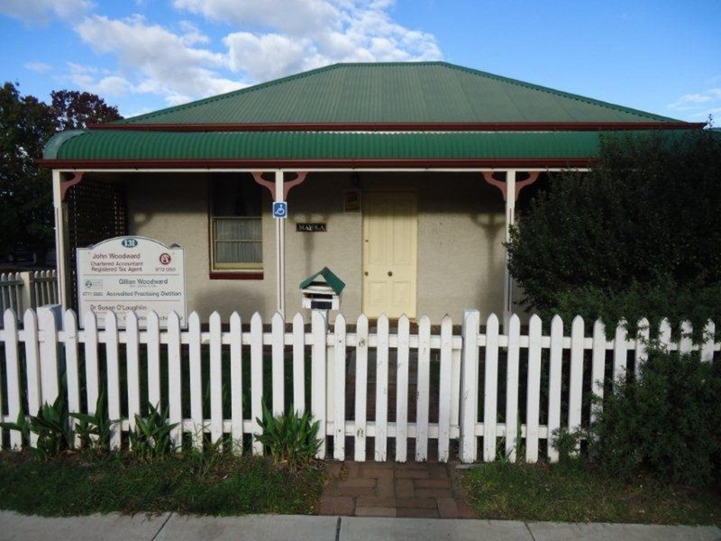 131 Butler Street, Armidale NSW 2350