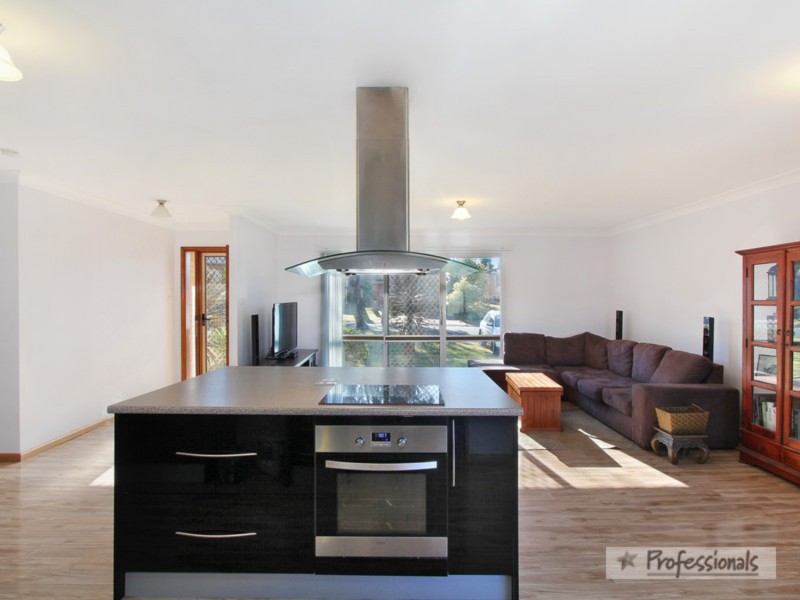 18 Freeman Crescent, Armidale NSW 2350