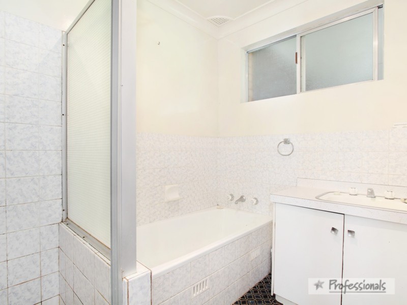 18 Freeman Crescent, Armidale NSW 2350