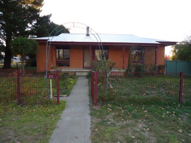 34 Niagara Street, Armidale NSW 2350