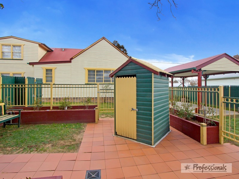 2/173 Brown Street, Armidale NSW 2350