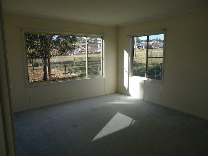 221A Erskine Street, Armidale NSW 2350