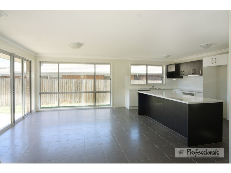 21 Kennedy Street, Armidale NSW 2350