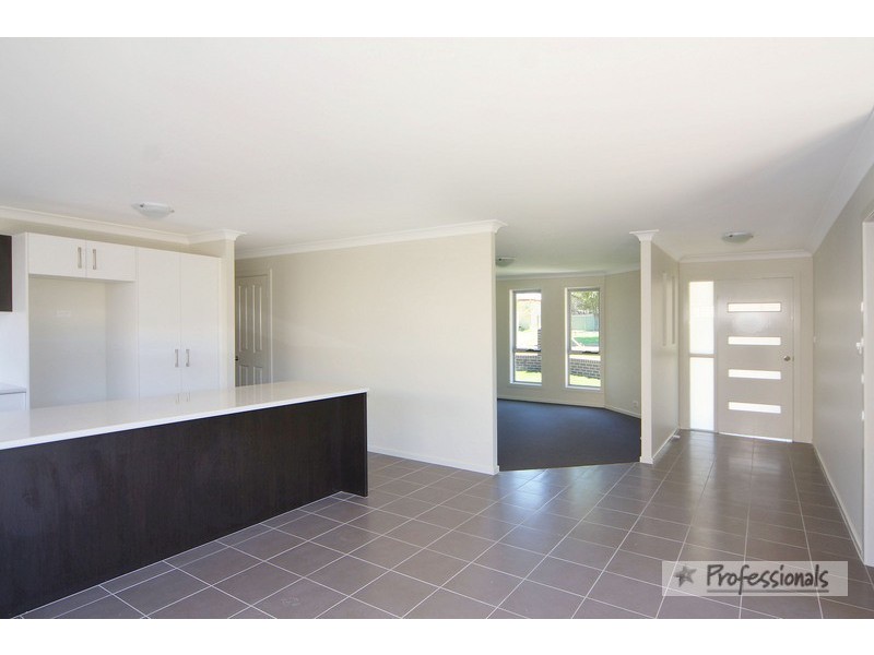 21 Kennedy Street, Armidale NSW 2350