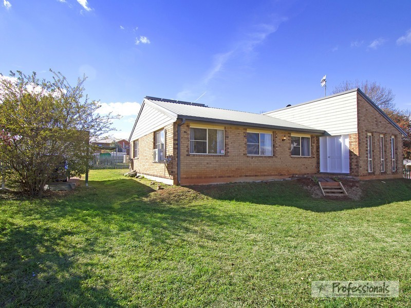47 Erskine Street, Armidale NSW 2350