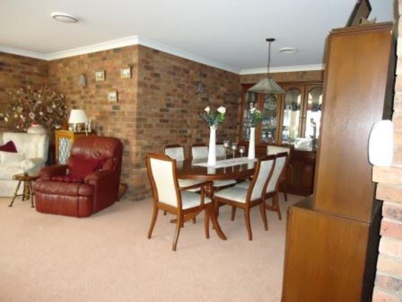 19 Dangar  Street, Armidale NSW 2350