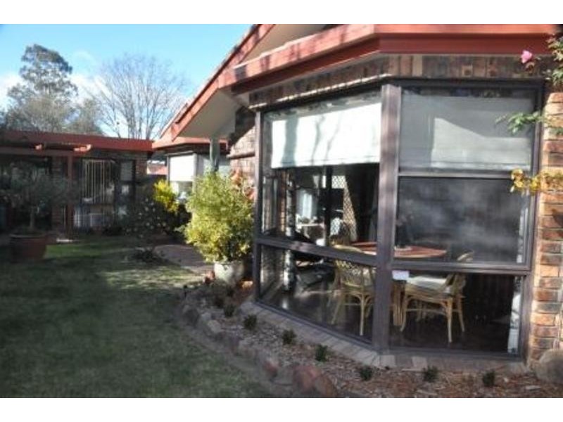 19 Dangar  Street, Armidale NSW 2350