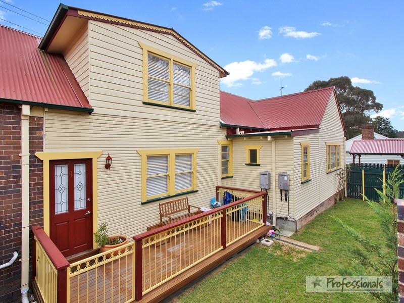 173 Brown Street, Armidale NSW 2350