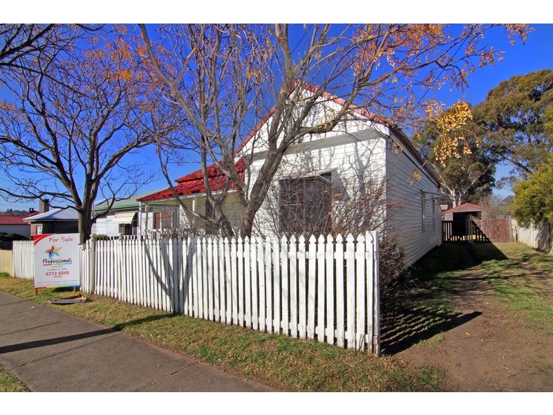 153 Butler Street, Armidale NSW 2350