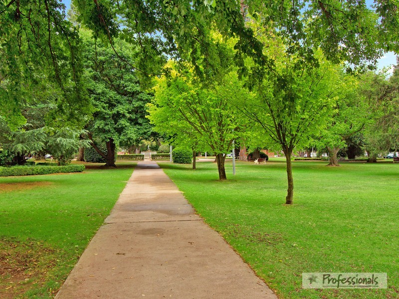4/143 Faulkner Street, Armidale NSW 2350