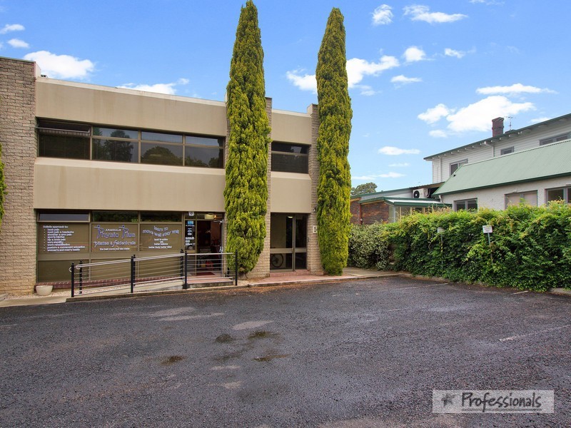 4/143 Faulkner Street, Armidale NSW 2350