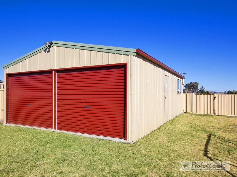 35 McCrossin Street, Uralla NSW 2358
