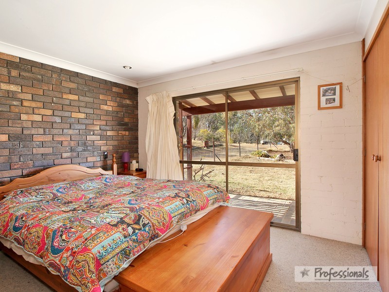 92 Thomsons Road, Armidale NSW 2350