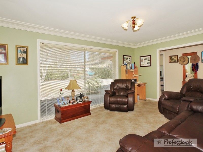 21 Bowman  Avenue, Armidale NSW 2350