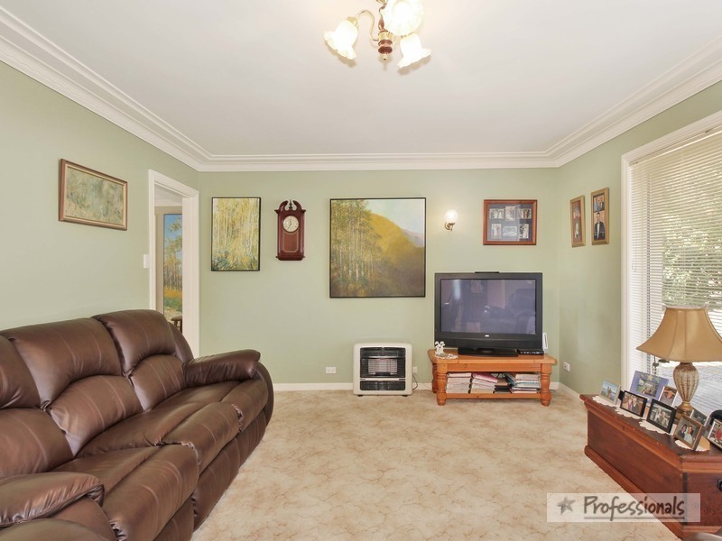 21 Bowman  Avenue, Armidale NSW 2350