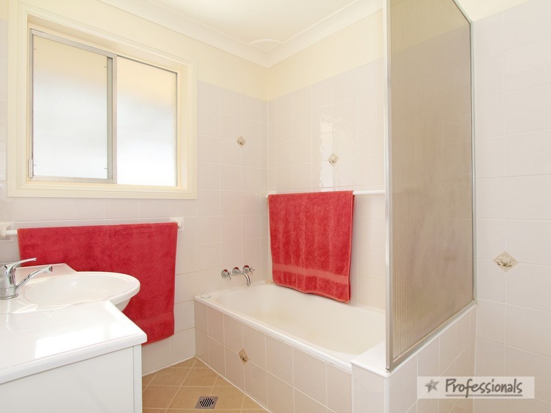 21 Bowman  Avenue, Armidale NSW 2350