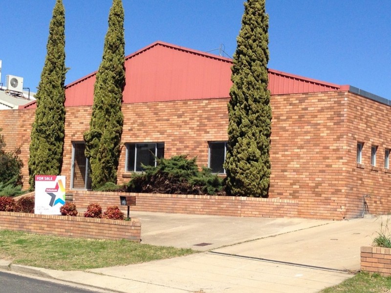 4 Wright Place, Armidale NSW 2350