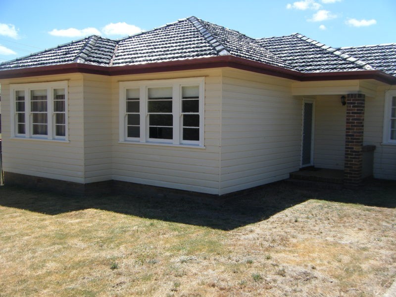 78 Claude Street, Armidale NSW 2350