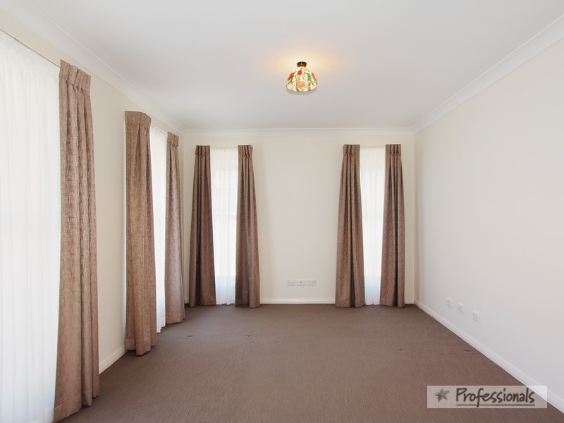 12 Hardman Close, Armidale NSW 2350