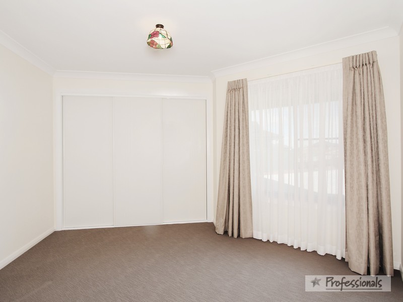 12 Hardman Close, Armidale NSW 2350