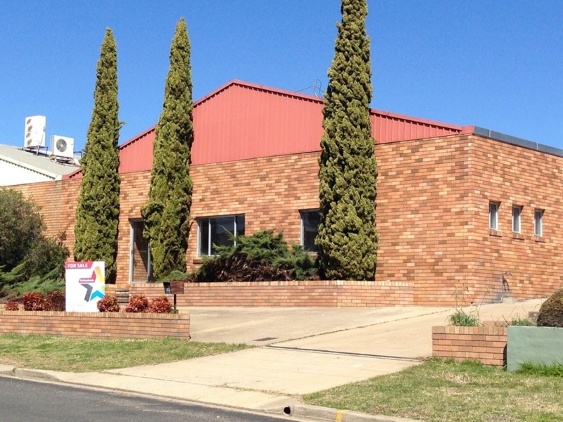 4 Wright Place, Armidale NSW 2350