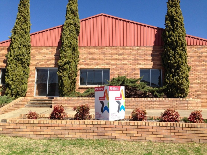 4 Wright Place, Armidale NSW 2350