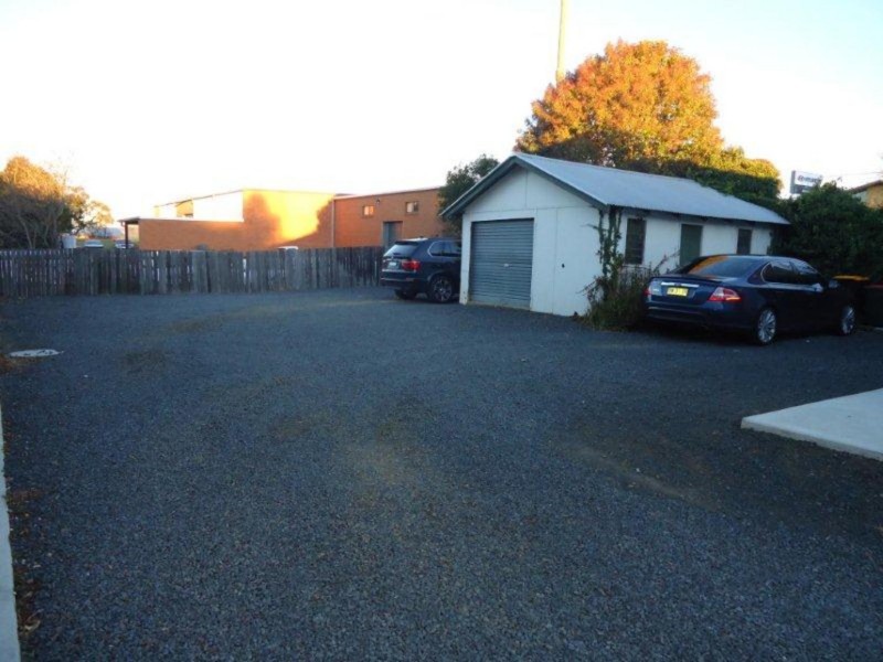 143 Marsh Street, Armidale NSW 2350