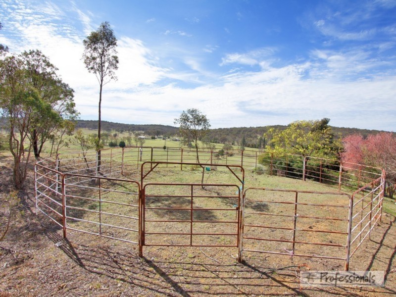 17  Herbert Park Road, Armidale NSW 2350