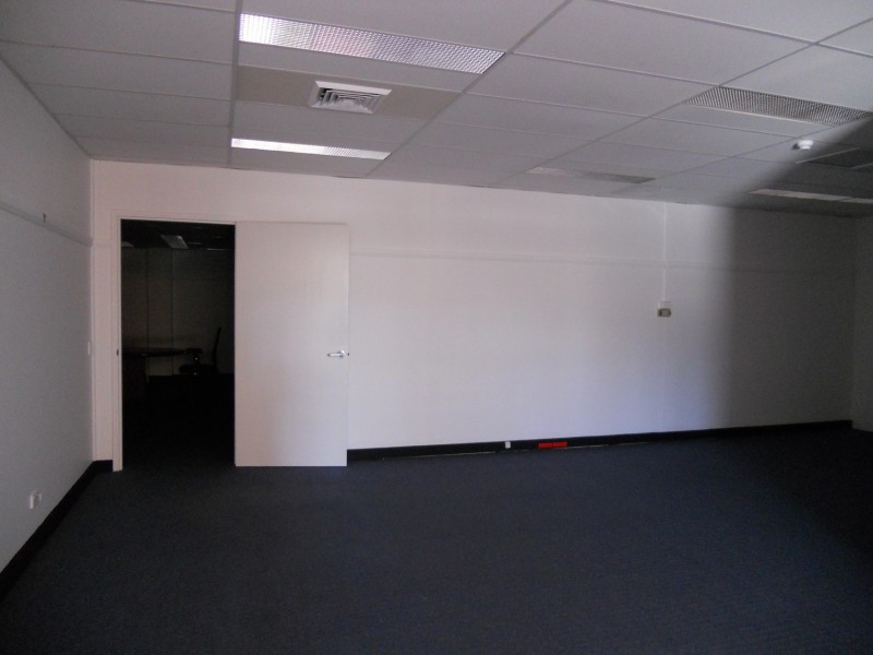 Upstairs /191 Beardy Street, Armidale NSW 2350